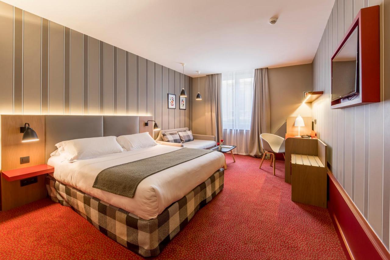 Des Artistes Hotel 3*